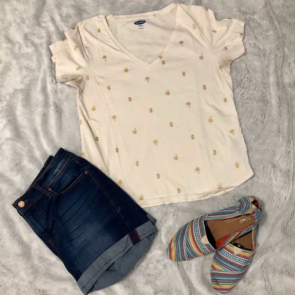 Cream with Gold Accents Old Navy V-Neck